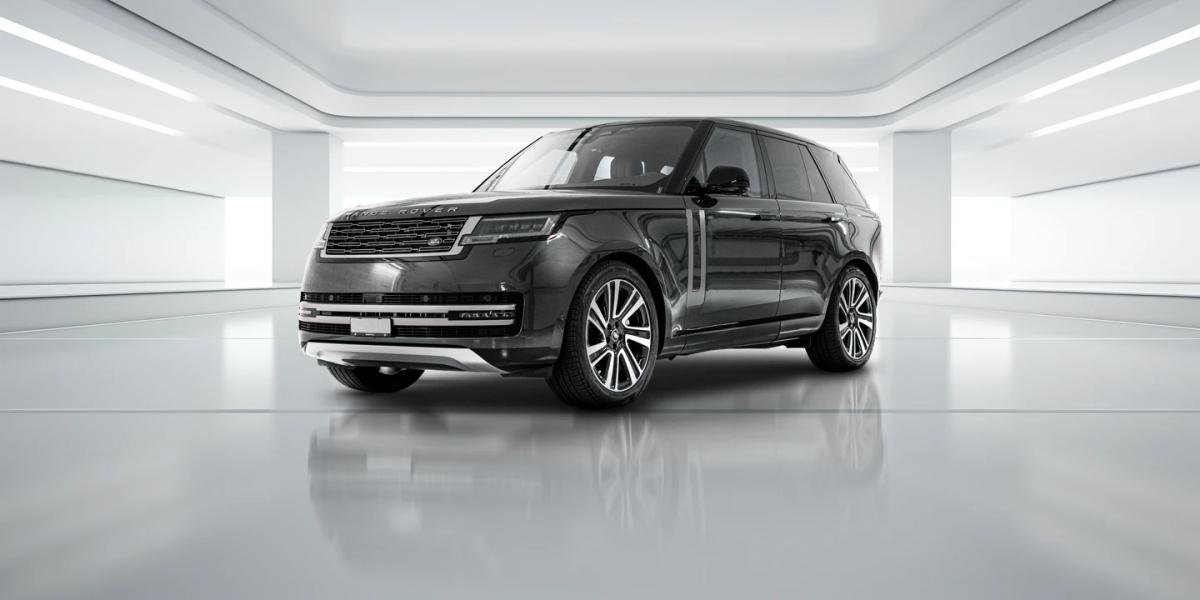 Image of a Land Rover RR Vogue